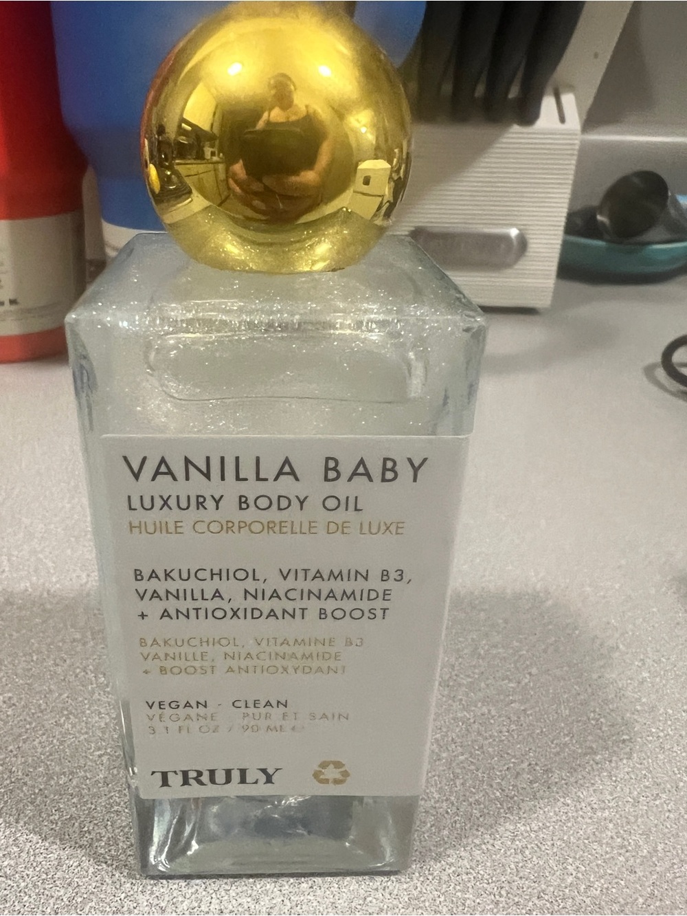 TRULY Vanilla Baby sparkling Luxury Body Oil
